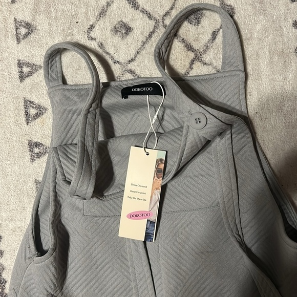 Dokotoo Rompers for Summer Casual Sleeveless Romper Shorts Overalls Jumpsuits - Picture 4 of 9